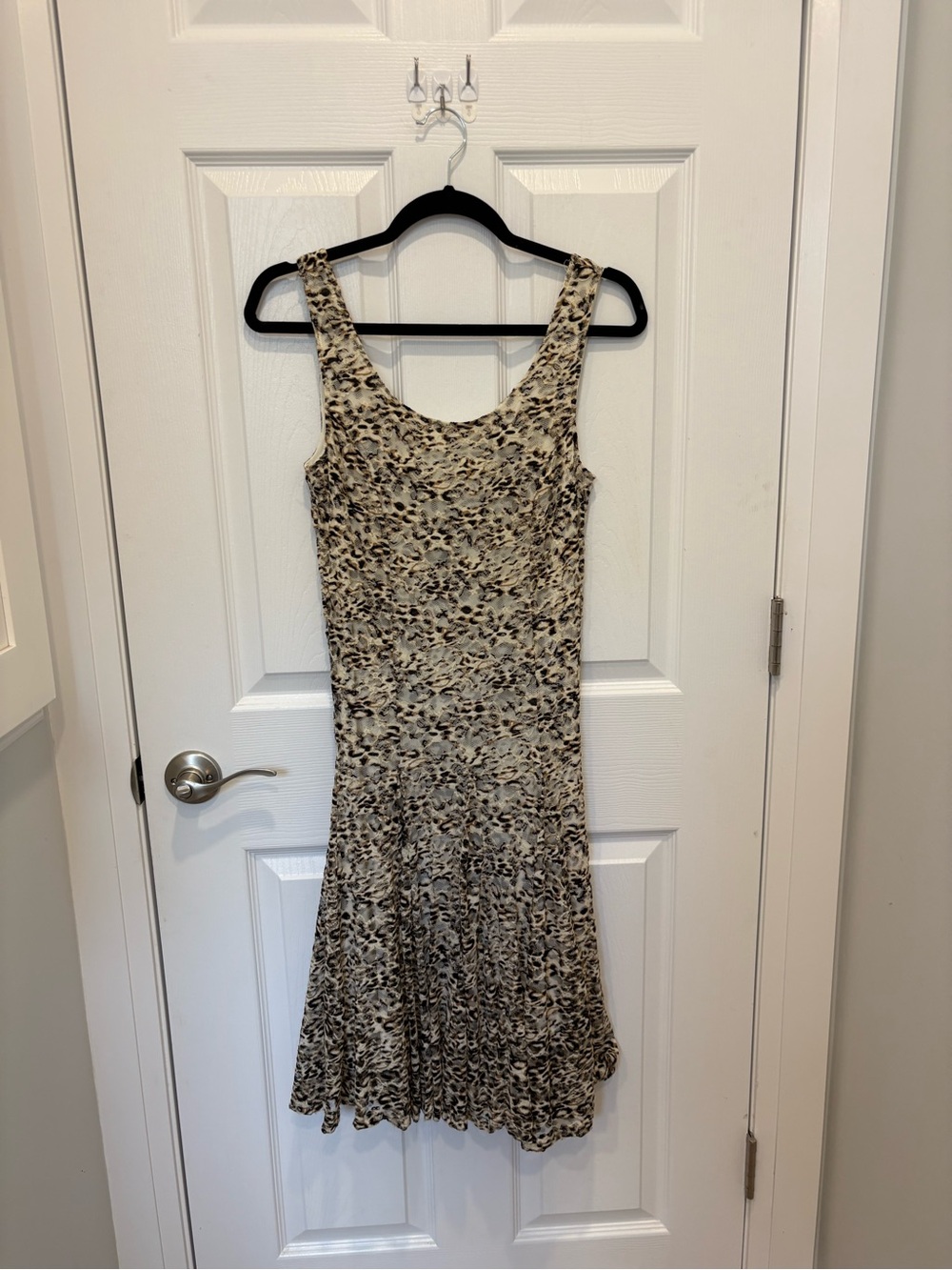 Suzy Shier Sleeveless Leopard Print Flared Dress - Beige #1259